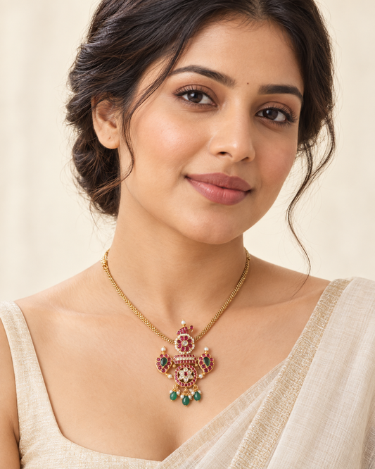 Avira Ruby Emerald Necklace Set